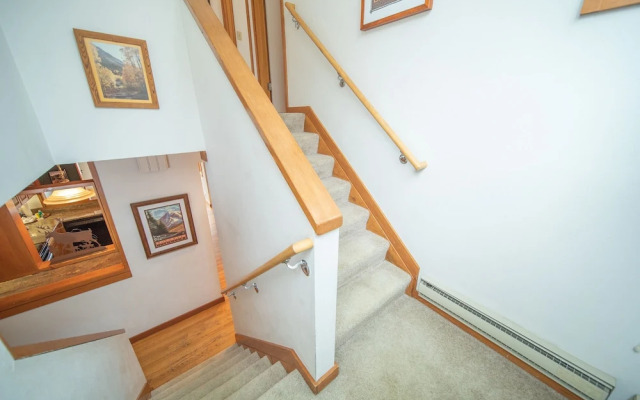 Tennis Townhomes 1326