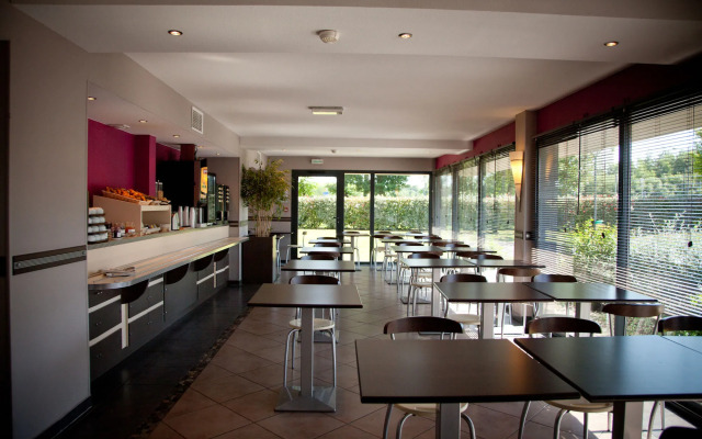 B&B HOTEL PAU Zénith