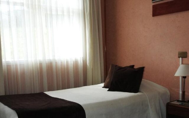 Hotel Capitán Eberhard