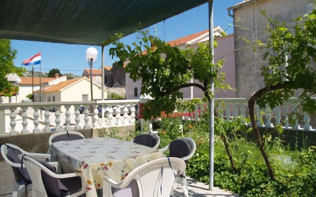 Spacious Holiday House Domenico