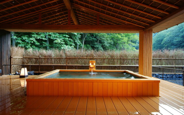 Nishimuraya Hotel Shogetsutei