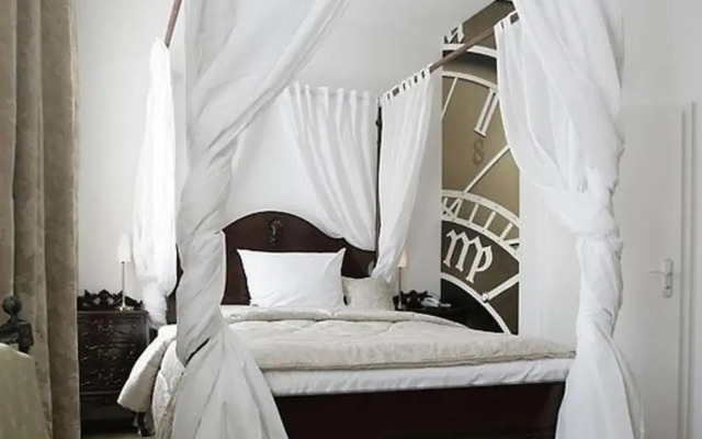 HIP Hotel