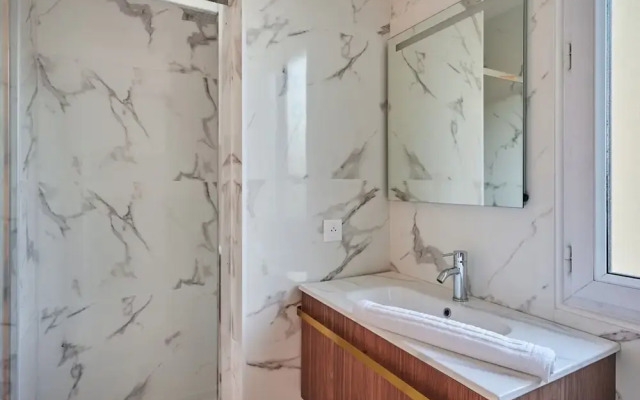 New Apartment Puteaux/la Defense