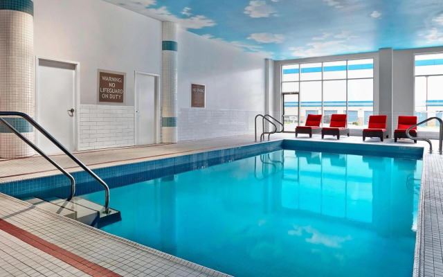 Four Points by Sheraton Calgary Airport