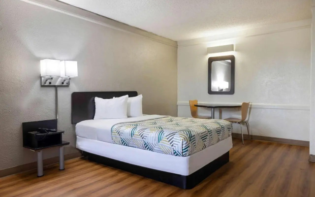 La Quinta Midtown #537