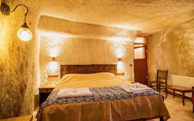Cappadocia inans Cave & Swimming Pool Hot