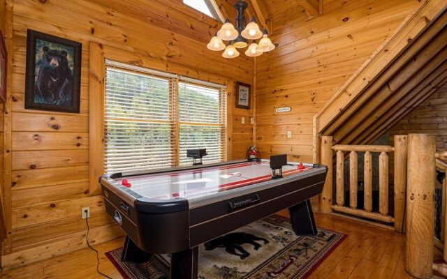 MooseBehaving - Two Bedroom Cabin