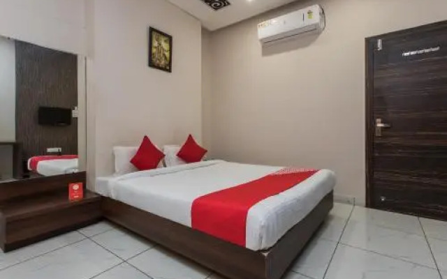 Nakshatra Inn by OYO Rooms