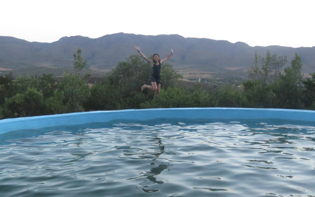 Swartberg Backpackers