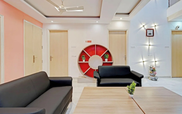 Madstays Hotel - Medicity Near Medanta Hospital