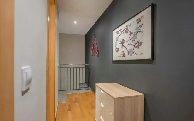 Modern and bright Duplex apartment in Eixample 4-3
