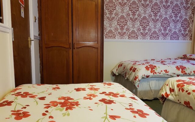 Chatley Court