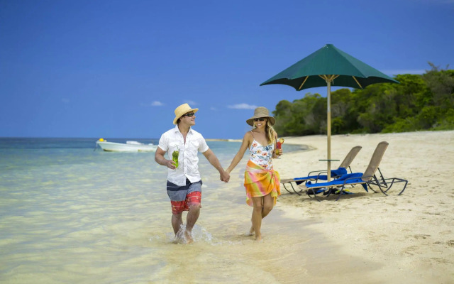 Green Island Resort