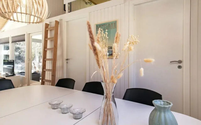 8 Person Holiday Home in Bindslev-by Traum