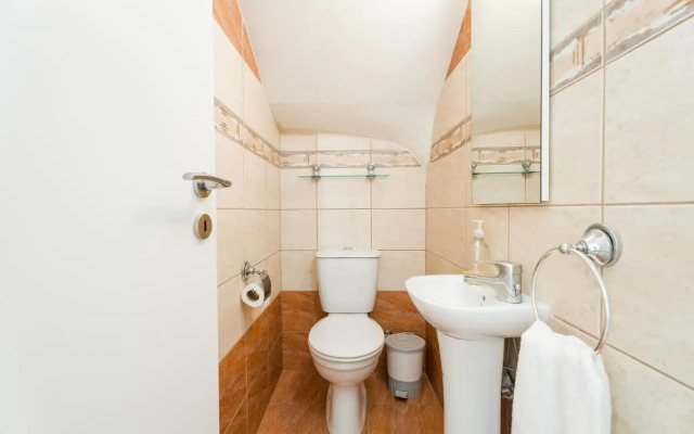 Villa Thalia Dafni 1