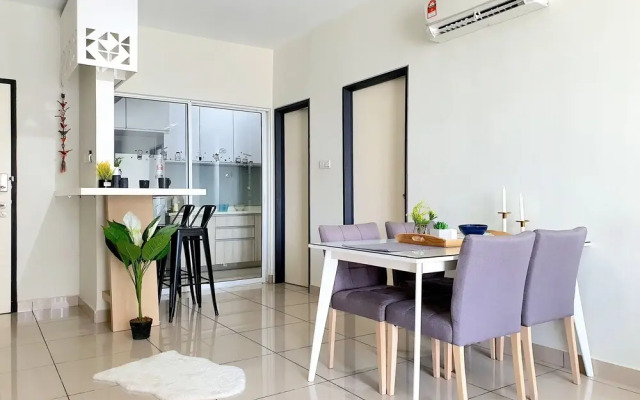 Ara Damansara Pacific Place by BeeStay