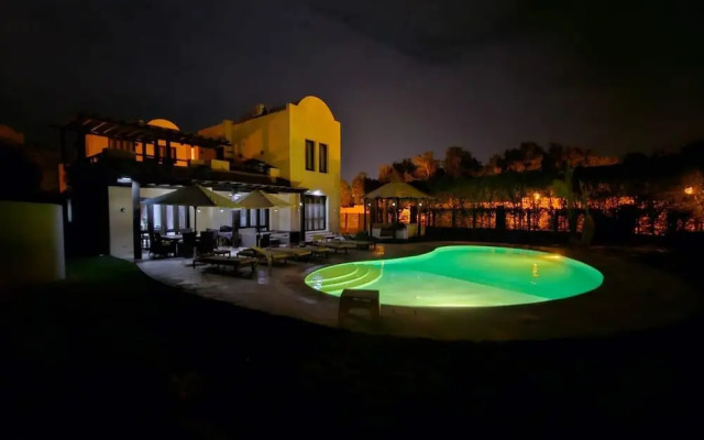 Extremely Private Villa With Optional Pool Heating