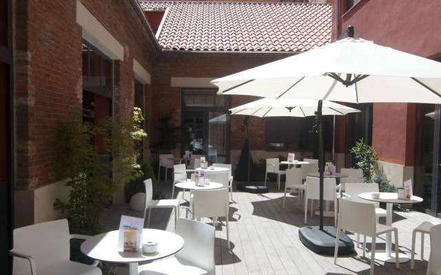 The Book Factory Hostel