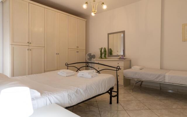 Santa Croce Apartment - Santa Croce Apartment