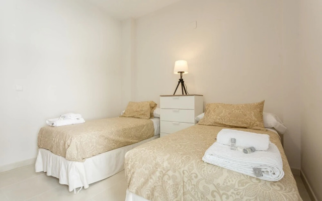 Real Escuela Home Surthy Apartments