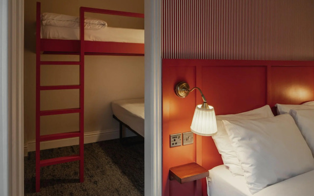 St. David's Hotels