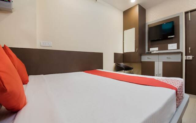 The Legend Inn by OYO Rooms