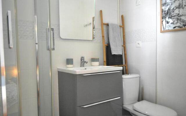 SEJOURAIXLESBAINS - Appartements Confidence hyper centre calme