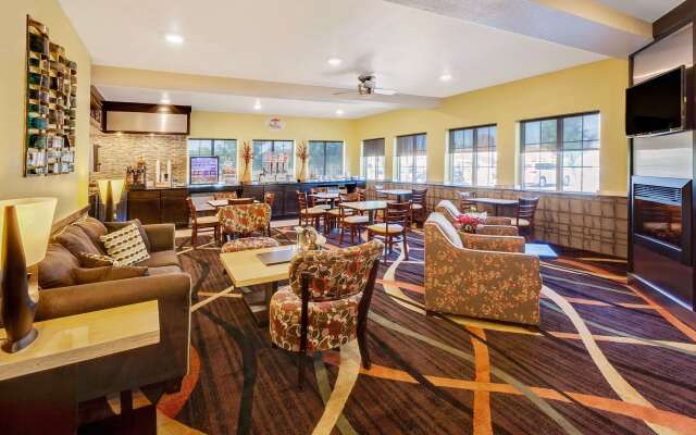 Super 8 by Wyndham Akron S/Green/Uniontown OH