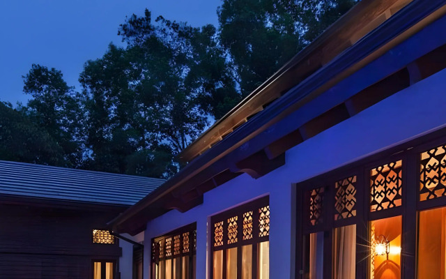 Wuzhishan Yatai Rainforest Resort