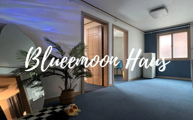 Modern K-style House