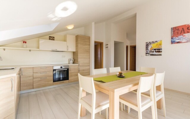 Beautiful Home in Medulin With Wifi and 3 Bedrooms
