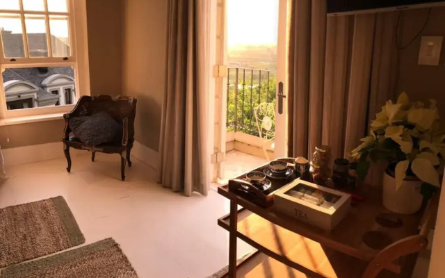 Creek Lane Guest House