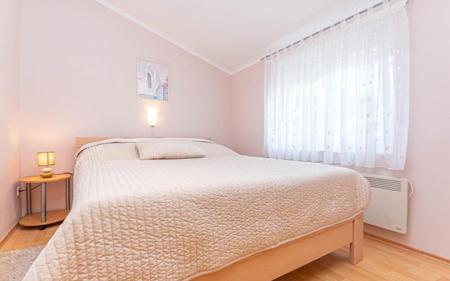 Awesome Home in Vodice With Wifi and 1 Bedrooms