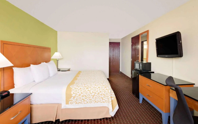 Days Inn by Wyndham Fort Dodge