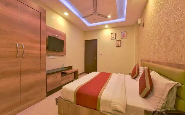 Hotel Golden Leaf