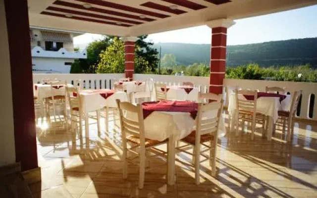 Hotel Alexandros