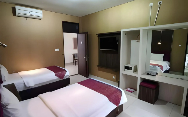Latief Inn Hotel