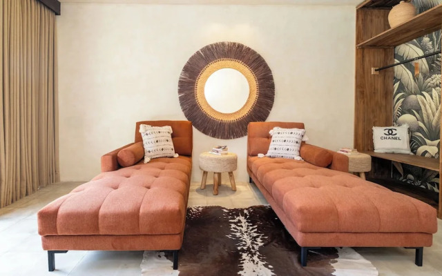 Villa Dreamer by Villa Finder