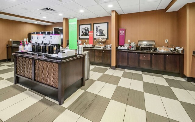 Hampton Inn & Suites Tulsa/Catoosa