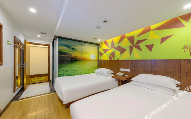 Vatica Shanghai Pudong New District Dishui Lake Hotel
