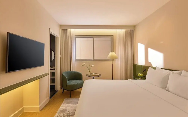 M Village Hotel Premier Thi Sach