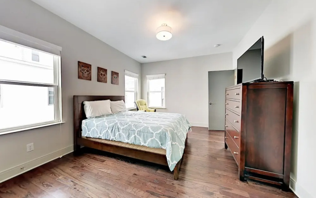 11th1008 3 Bedroom Townhouse