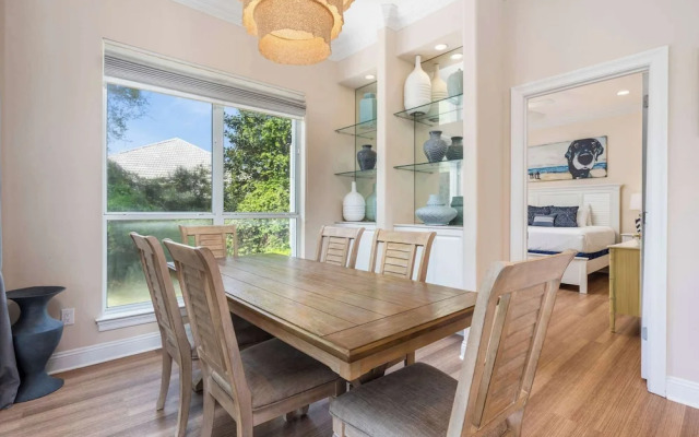 Private Beach & Community Pool