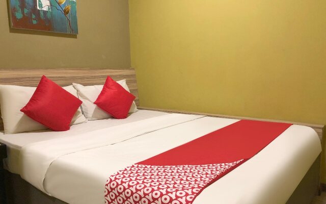 Basic Hotel