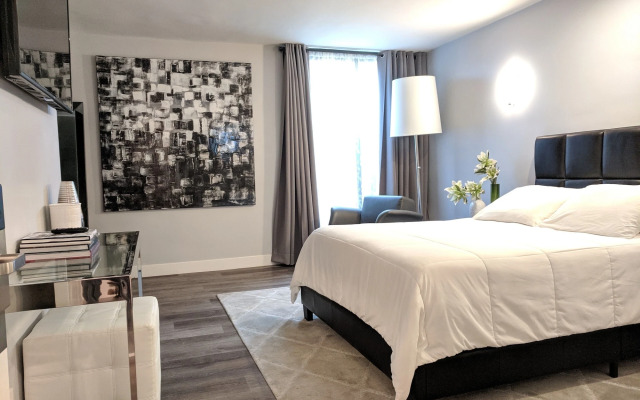 Park Plaza Lodge Hotel