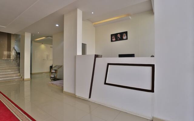 OYO 303 Ajwa Gharnata