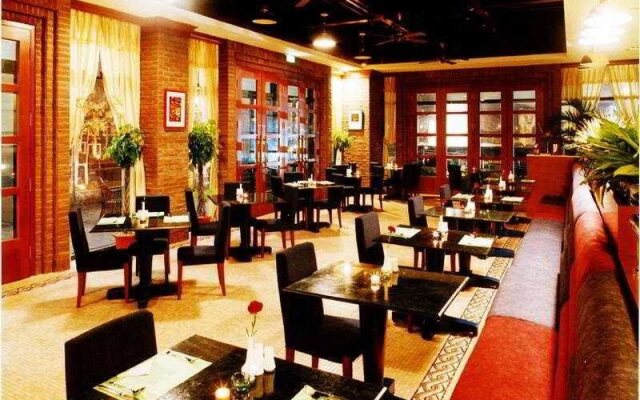 Riverfront Business Hotel Shanghai