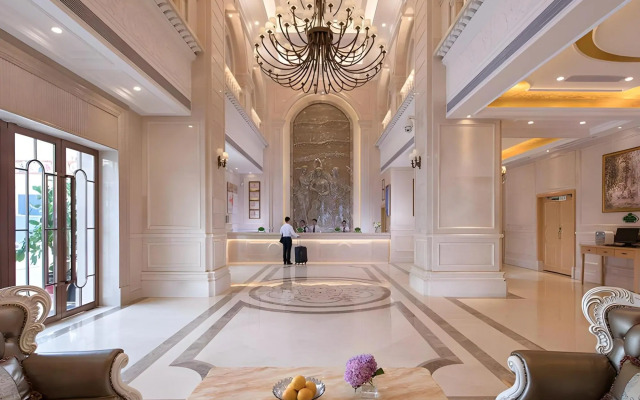 Vienna International Hotel (Nanning Langxi Metro Station)