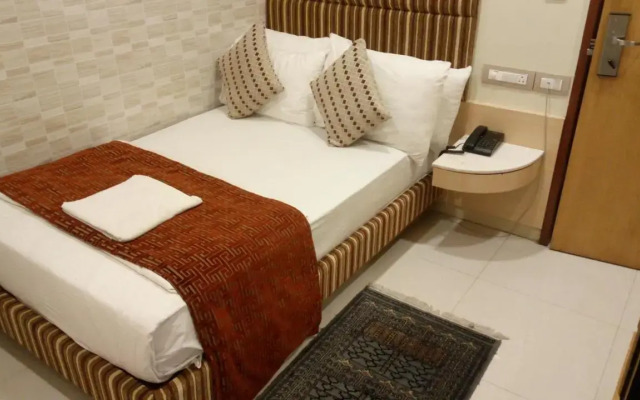 Bentley Hotel Marine Drive