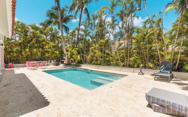 Cozy 3br-villa w Pool BBQ in Punta Cana